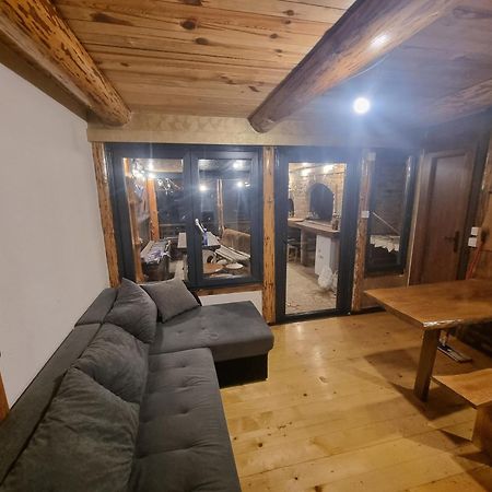 Jajce Lake Cottage-Plivsko Jezero Ngoại thất bức ảnh