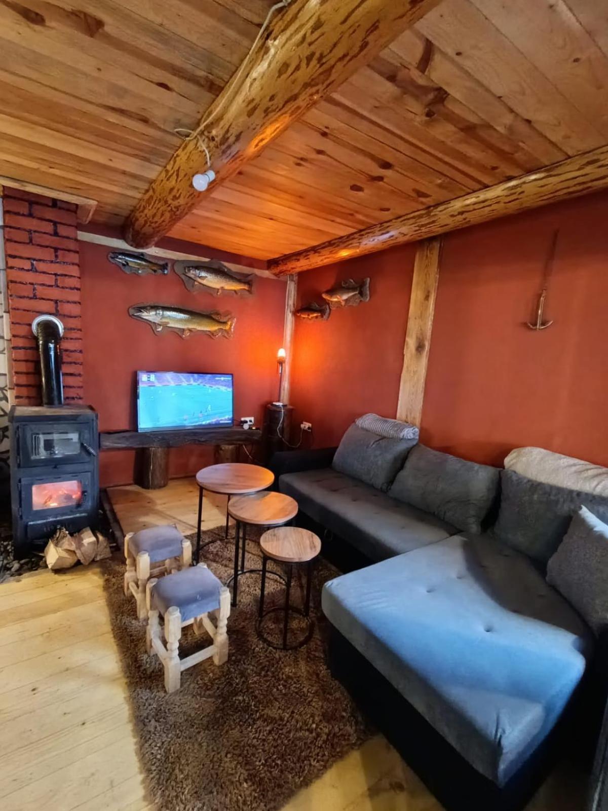 Jajce Lake Cottage-Plivsko Jezero Ngoại thất bức ảnh